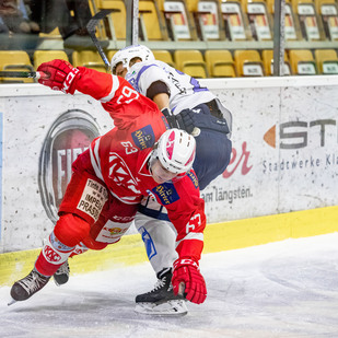 EC KAC II gegen Cortina