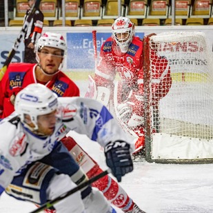 EC KAC II gegen Cortina