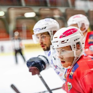 EC KAC II gegen Cortina