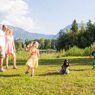 Familie mit Hund