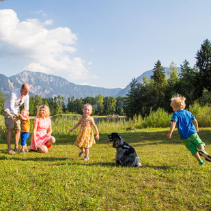 Familie mit Hund