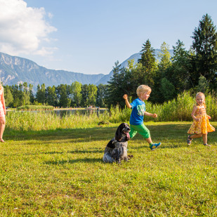 Familie mit Hund