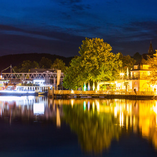 Nacht in der Sonnenbucht