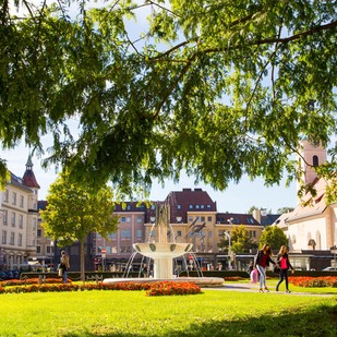 Kiki Kogelnik Brunnen