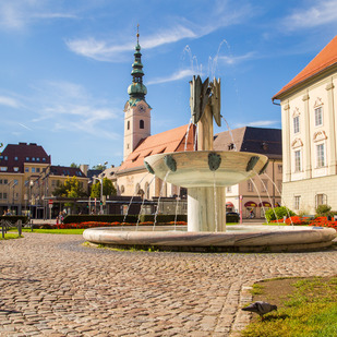 Kiki Kogelnik Brunnen