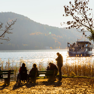 Herbst Schiffsanlegestelle