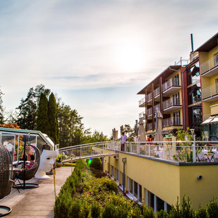 Sommerabend auf der Terrasse 