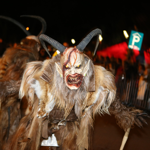 Klagenfurter Perchtenlauf 2016