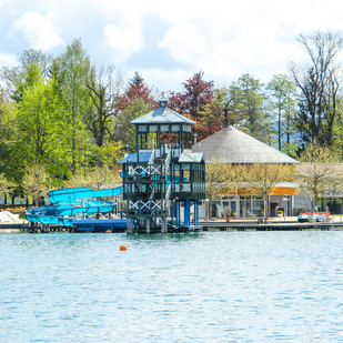 Frühling am See