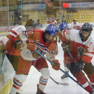 Dameneishockey AUT - CZ