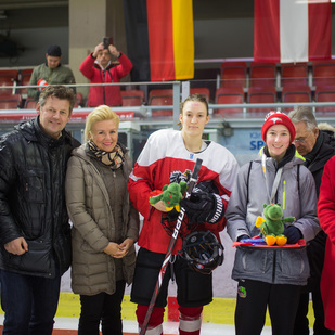 Dameneishockey AUT - CZ