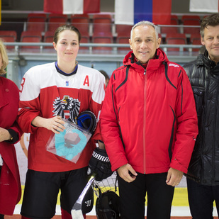 Dameneishockey AUT - CZ