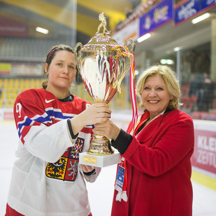 Dameneishockey AUT - CZ