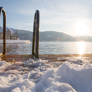 Sonnenbucht im Winter